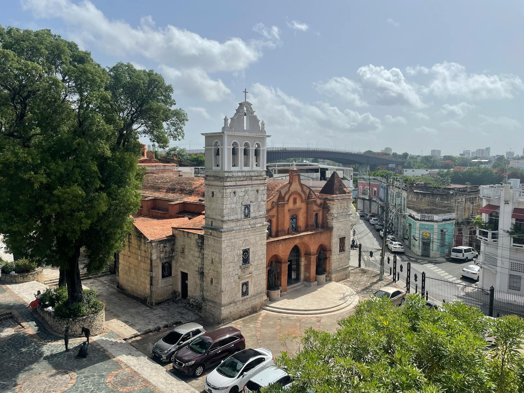 Stop 5: Plaza Santo Domingo